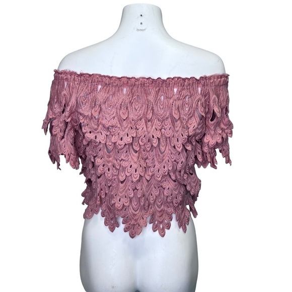 UNBRANDED Off The Shoulder Crocheted Ruffled Crop top - Picture 6 of 9